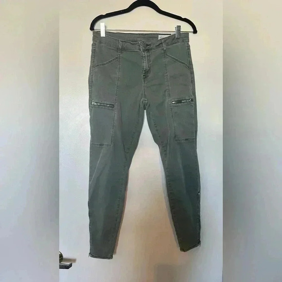 Pistola Jeans in Olive Green in Size 29 - Picture 1 of 8